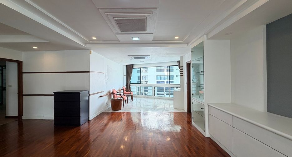 出售 3 卧室 公寓 在 Khlong Toei, 曼谷