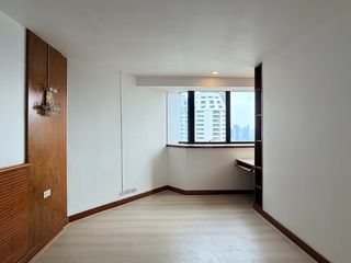出售 3 卧室 公寓 在 Khlong Toei, 曼谷