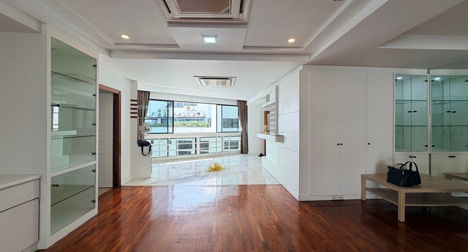 出售 3 卧室 公寓 在 Khlong Toei, 曼谷