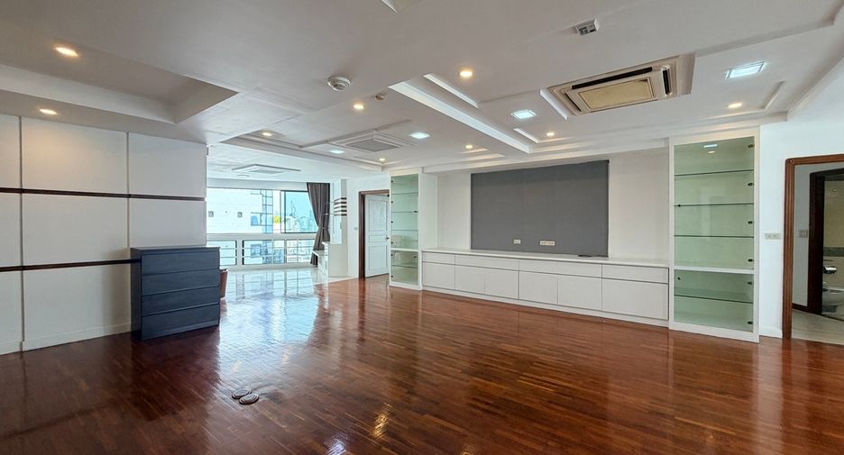 出售 3 卧室 公寓 在 Khlong Toei, 曼谷