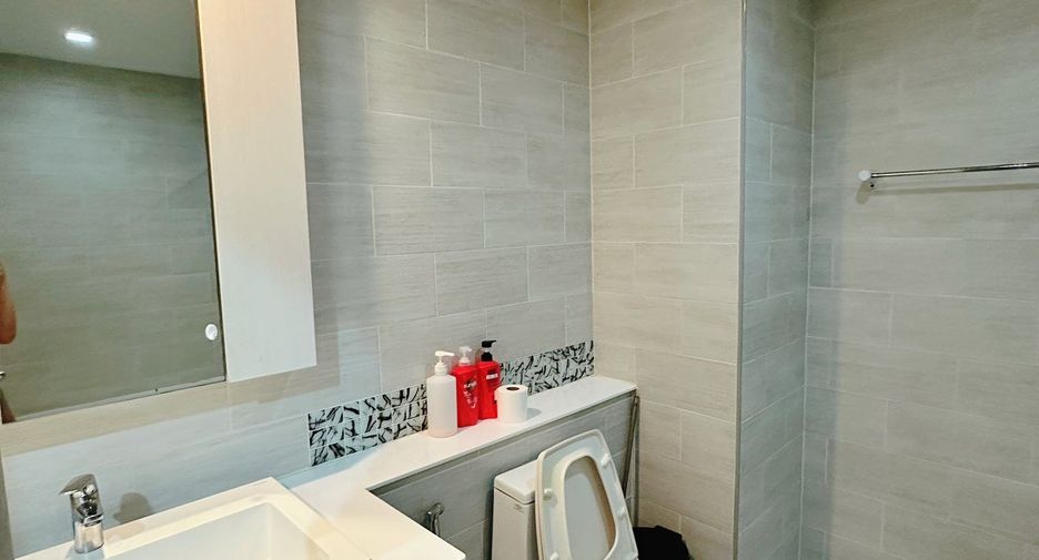 For rent 2 bedrooms condo in Mueang Chiang Mai, Chiang Mai