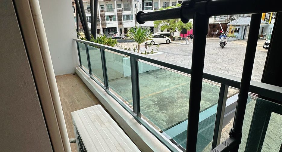 For rent 2 bedrooms condo in Mueang Chiang Mai, Chiang Mai