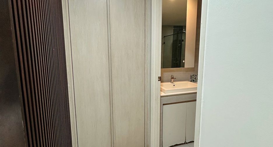 For rent 2 bedrooms condo in Mueang Chiang Mai, Chiang Mai