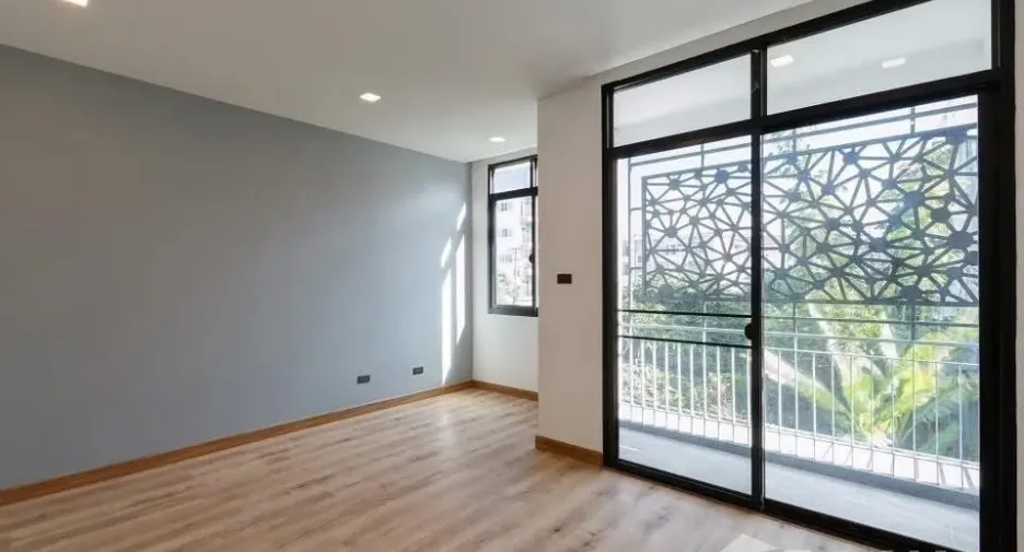Продажа и аренда 3 спальни таунхаус в Mueang Chiang Mai, Чианг Маи