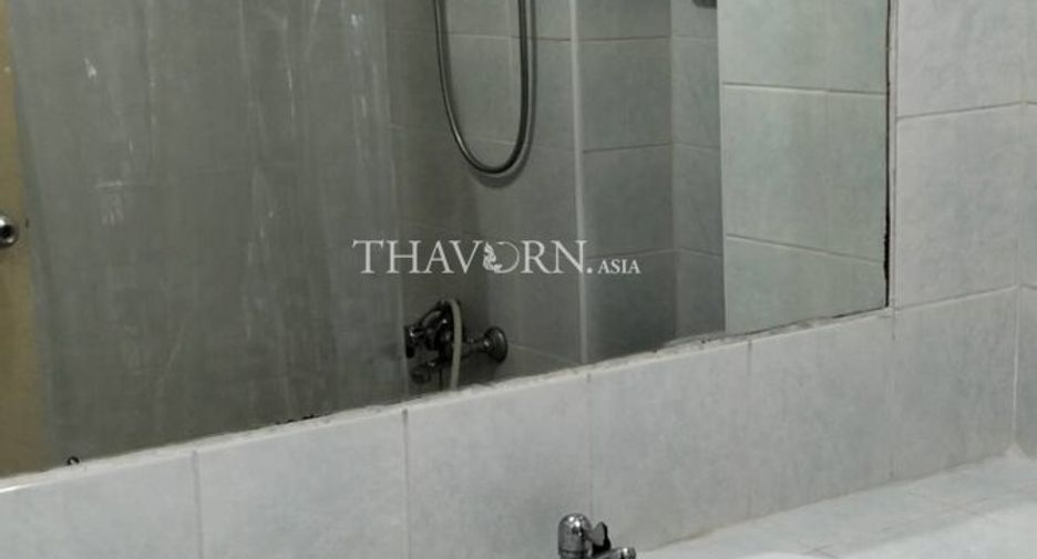 For sale studio condo in Bang Lamung, Chonburi