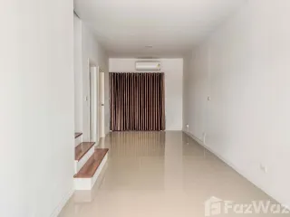 For sale 2 bedrooms townhouse in Lat Krabang, Bangkok