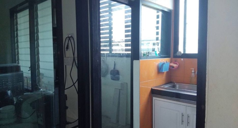 For sale 3 bedrooms townhouse in Sai Mai, Bangkok