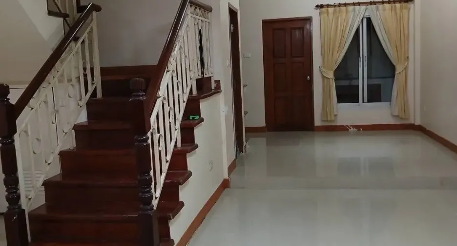For sale 3 bedrooms townhouse in Sai Mai, Bangkok