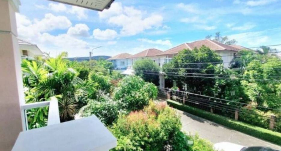 For sale 5 bedrooms house in Mueang Samut Prakan, Samut Prakan