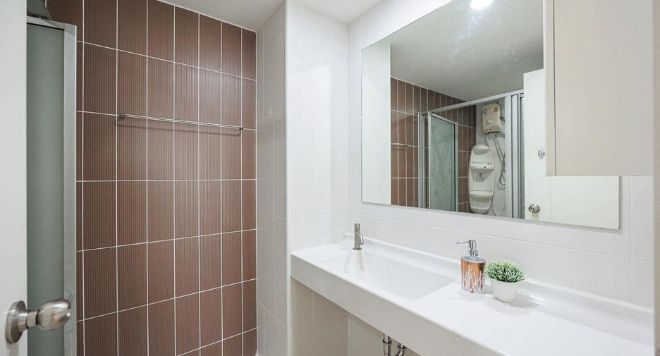 For sale 2 bedrooms condo in Bang Sue, Bangkok