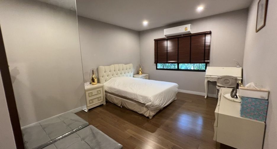 Casa en venta y en alquiler de 4 habitaciones en Prawet, Bangkok