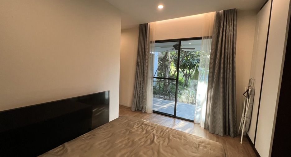 Casa en venta y en alquiler de 4 habitaciones en Prawet, Bangkok