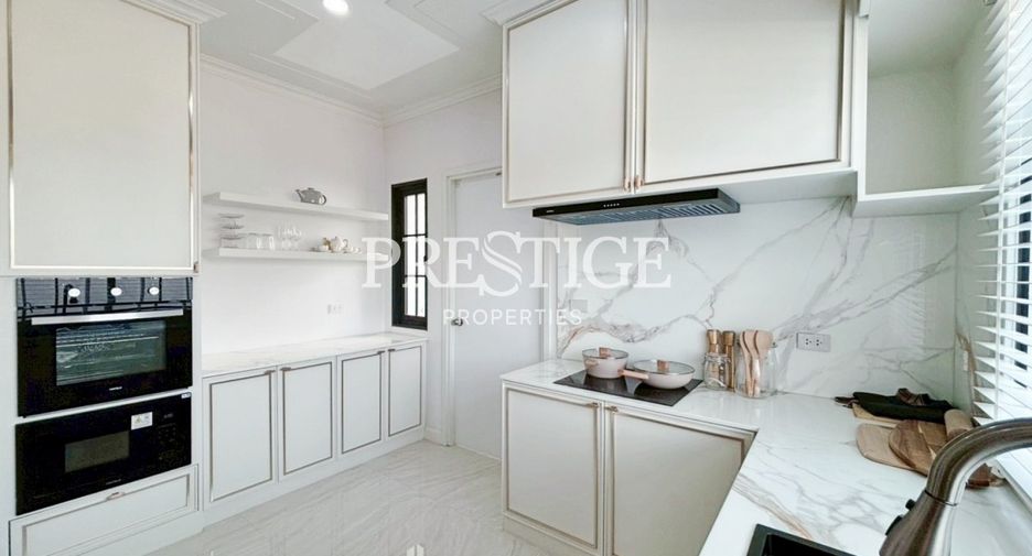 Casa en venta de 4 habitaciones en East Pattaya, Pattaya