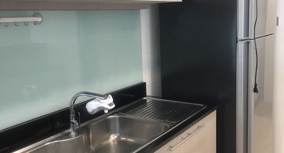 Condo en alquiler de 2 habitaciones en Watthana, Bangkok