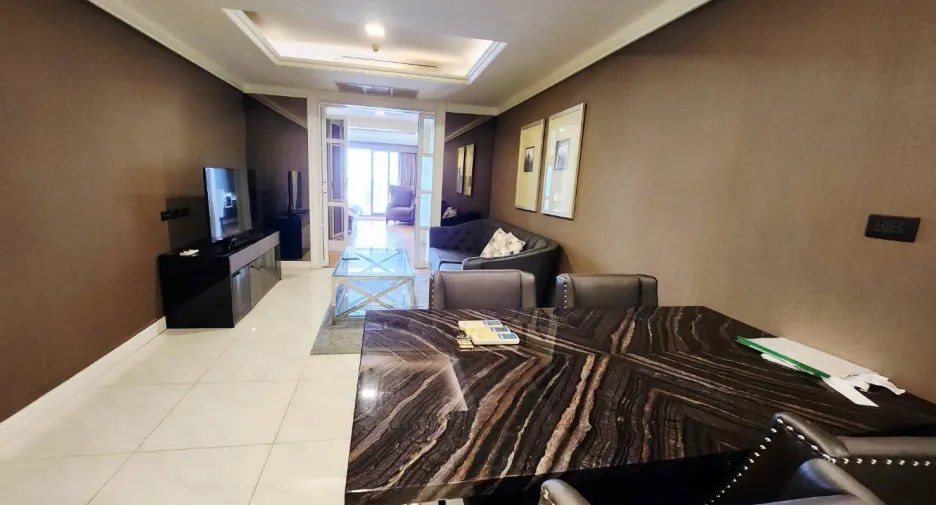 For rent 1 bed condo in Bang Rak, Bangkok