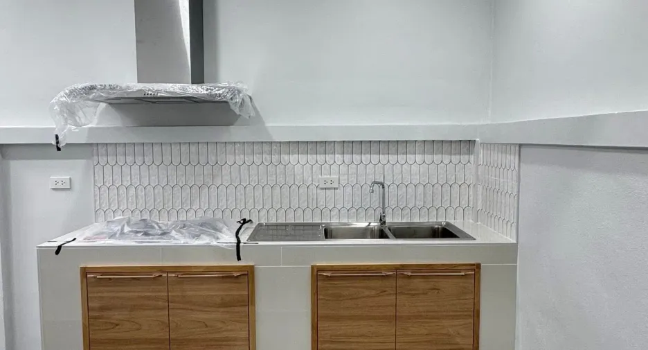 For sale 2 bedrooms townhouse in Mueang Phuket, Phuket