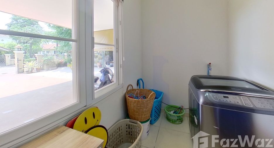 For sale 4 bedrooms house in Hang Dong, Chiang Mai