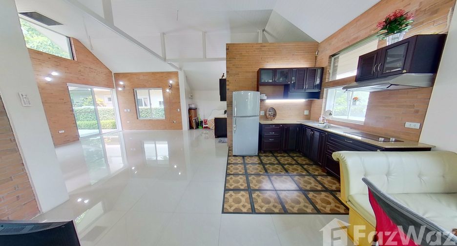 Casa en venta de 4 habitaciones en Hang Dong, Chiang Mai