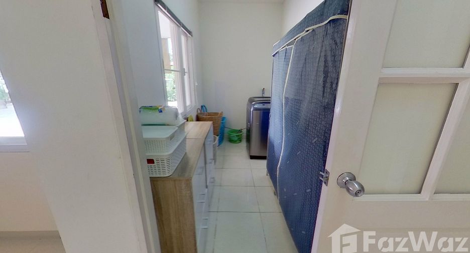For sale 4 bedrooms house in Hang Dong, Chiang Mai
