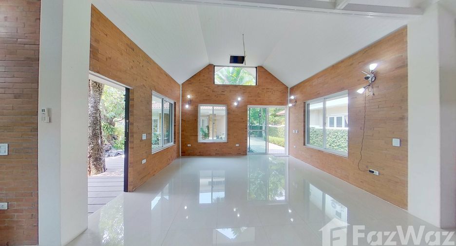 For sale 4 bedrooms house in Hang Dong, Chiang Mai