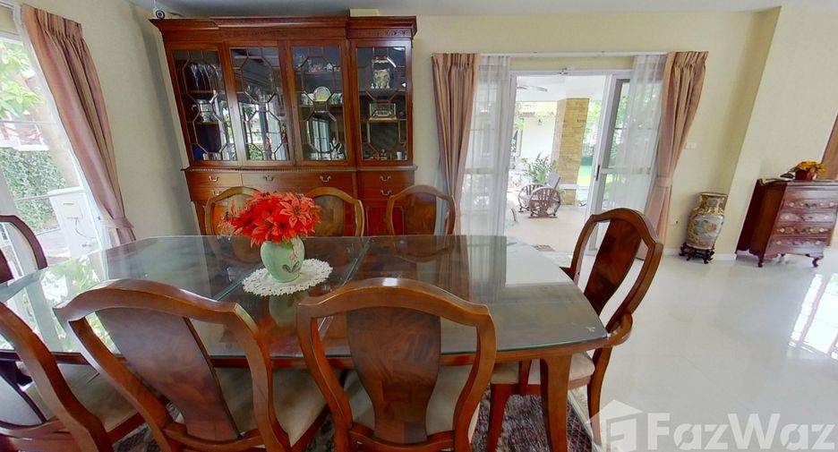 For sale 4 bedrooms house in Hang Dong, Chiang Mai