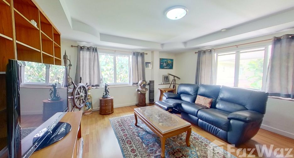 For sale 4 bedrooms house in Hang Dong, Chiang Mai