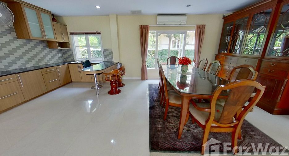 For sale 4 bedrooms house in Hang Dong, Chiang Mai
