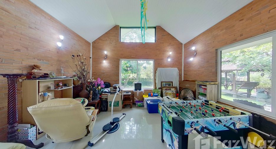 For sale 4 bedrooms house in Hang Dong, Chiang Mai