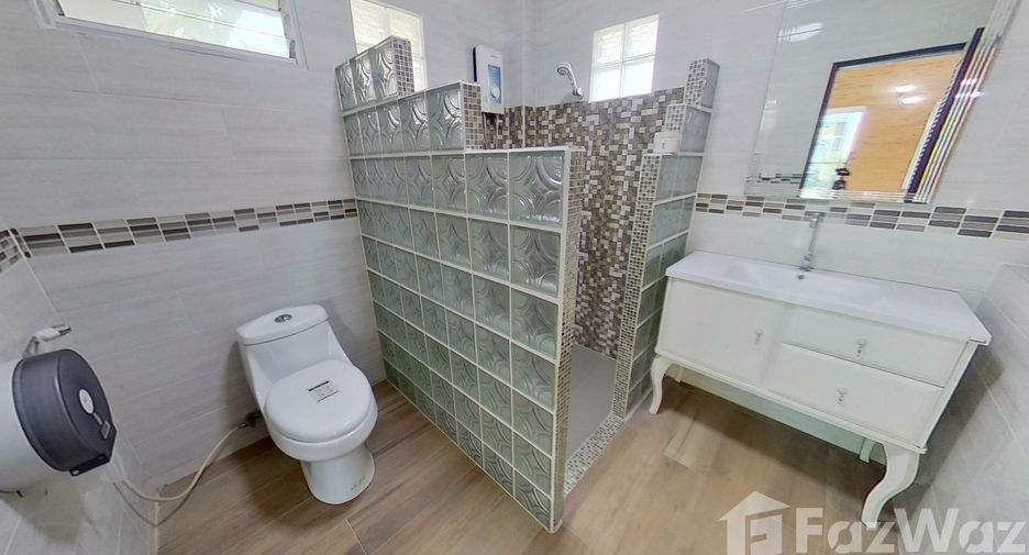 For sale 4 bedrooms house in Hang Dong, Chiang Mai