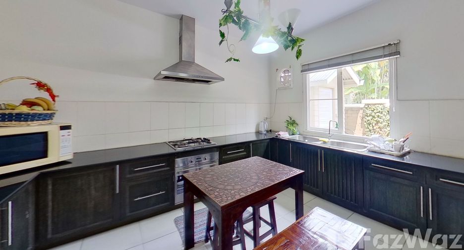 Casa en venta de 4 habitaciones en Hang Dong, Chiang Mai