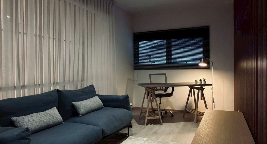 For rent 3 bedrooms townhouse in Prawet, Bangkok