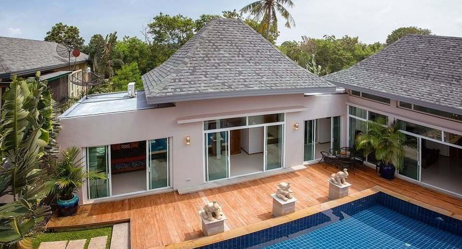 For rent 5 bedrooms villa in Mueang Phuket, Phuket