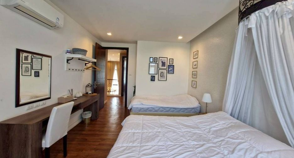 For rent 3 bedrooms villa in Hua Hin, Prachuap Khiri Khan