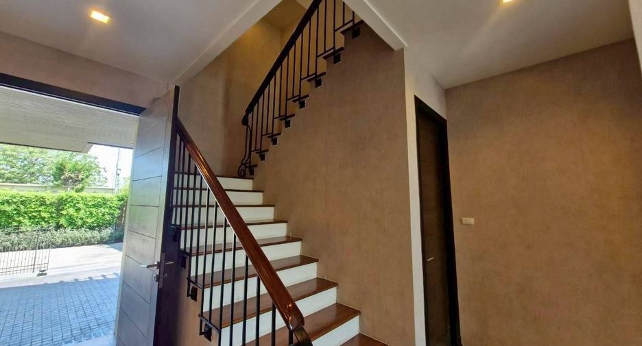 For rent 3 bedrooms villa in Hua Hin, Prachuap Khiri Khan
