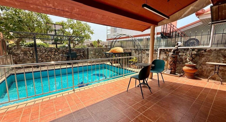 For rent and for sale 3 bedrooms house in Bang Lamung, Chonburi