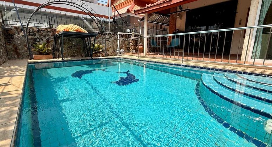 For rent and for sale 3 bedrooms house in Bang Lamung, Chonburi