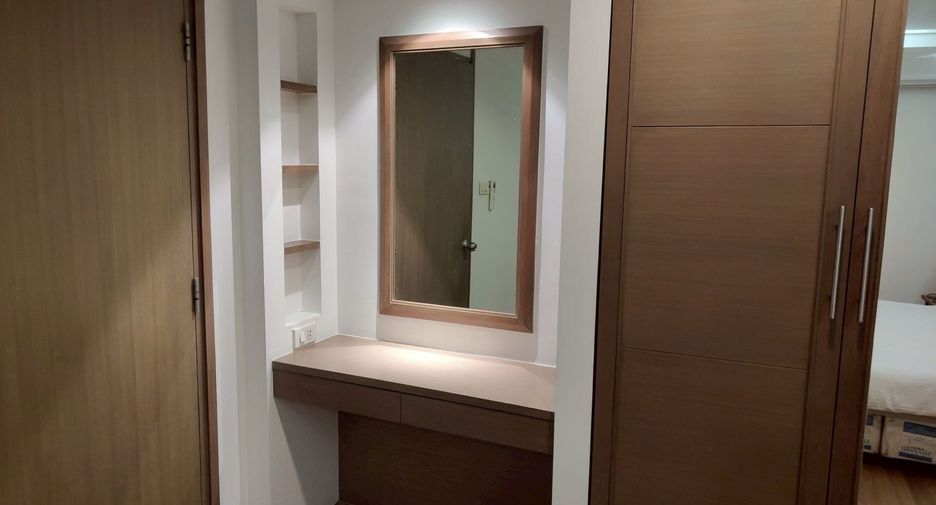 For rent 1 bed apartment in Phra Khanong, Bangkok