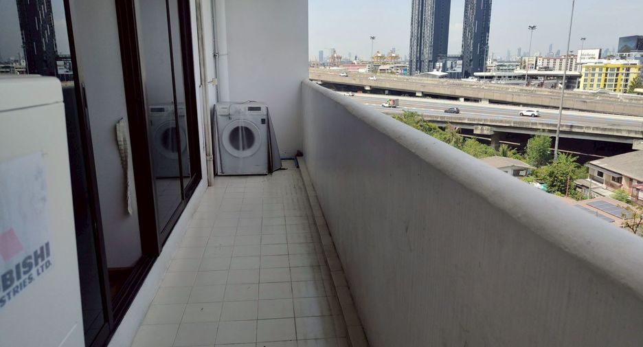 For rent 1 bed apartment in Phra Khanong, Bangkok