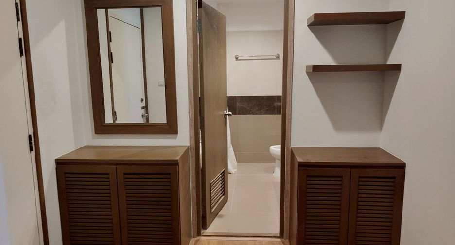 For rent 1 bed apartment in Phra Khanong, Bangkok