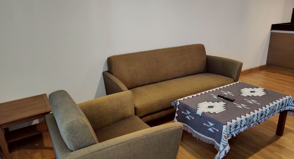 For rent 1 bed apartment in Phra Khanong, Bangkok