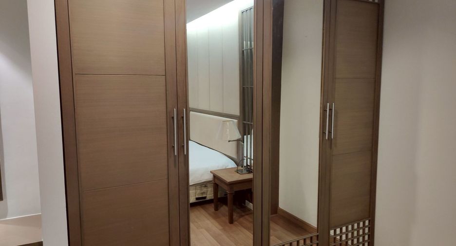 For rent 1 bed apartment in Phra Khanong, Bangkok