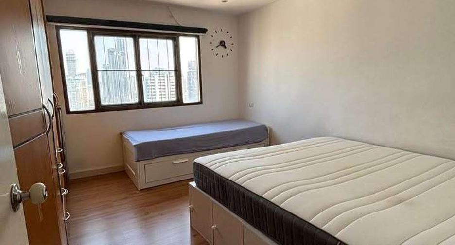 À louer 2 chambres condo à Watthana, Bangkok