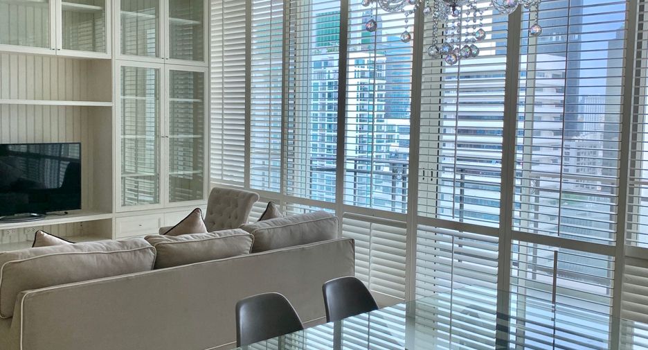 Wohnung zur Miete und zum Kauf mit 3 Zimmer in Watthana, Bangkok