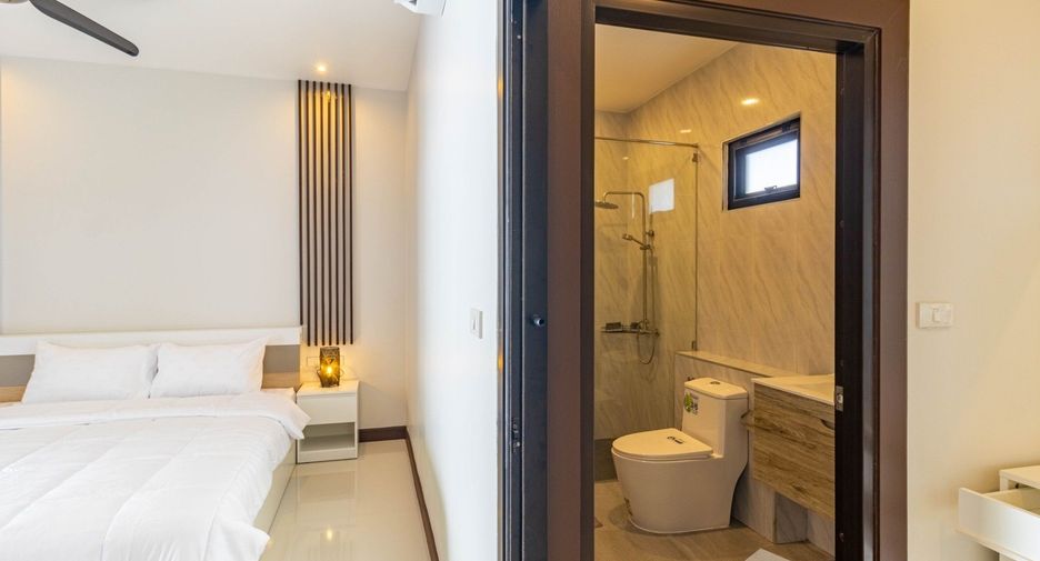 À louer 3 chambres villa à Mueang Phuket, Phuket
