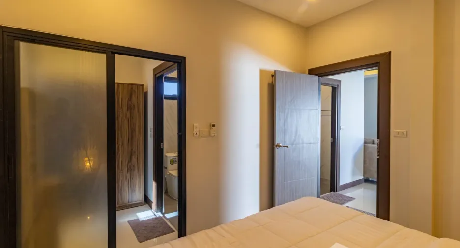 À louer 3 chambres villa à Mueang Phuket, Phuket