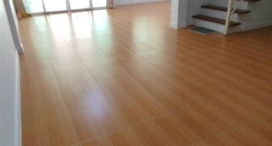 Reihenhaus zum Kauf mit 3 Zimmer in Khlong Luang, Pathum Thani