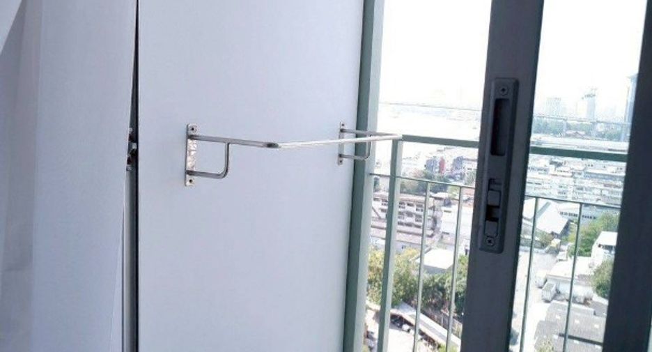 À vendre 1 chambre condo à Yan Nawa, Bangkok