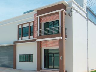 For rent warehouse in Phra Samut Chedi, Samut Prakan