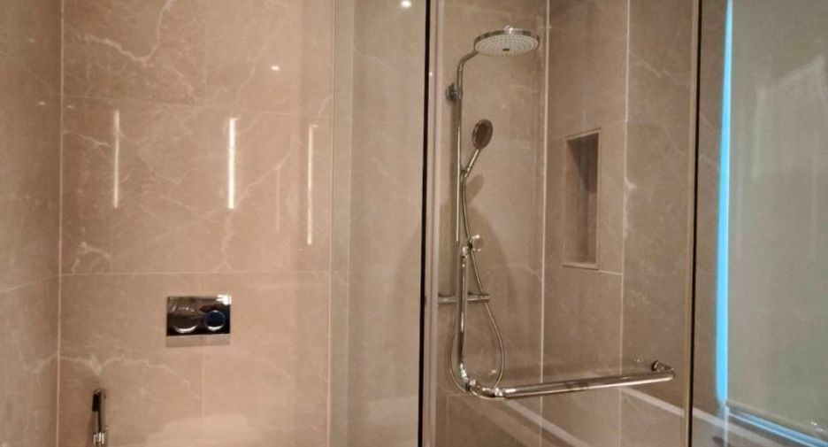 For rent 2 ベッドルーム condo in Khlong San, Bangkok