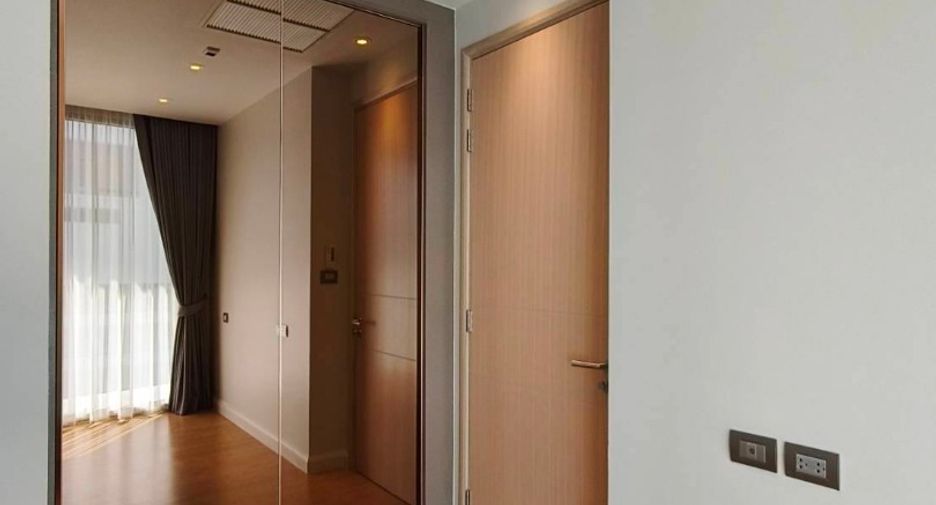 For rent 2 ベッドルーム condo in Khlong San, Bangkok